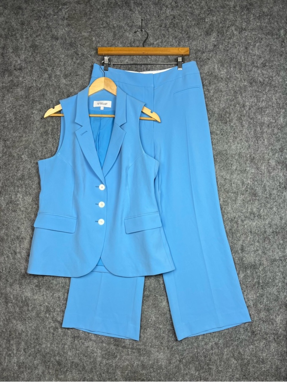 Derek Lam 10 Crosby Talulah
Theodora Pants & Vest Suits Size 12
 Sleeveless